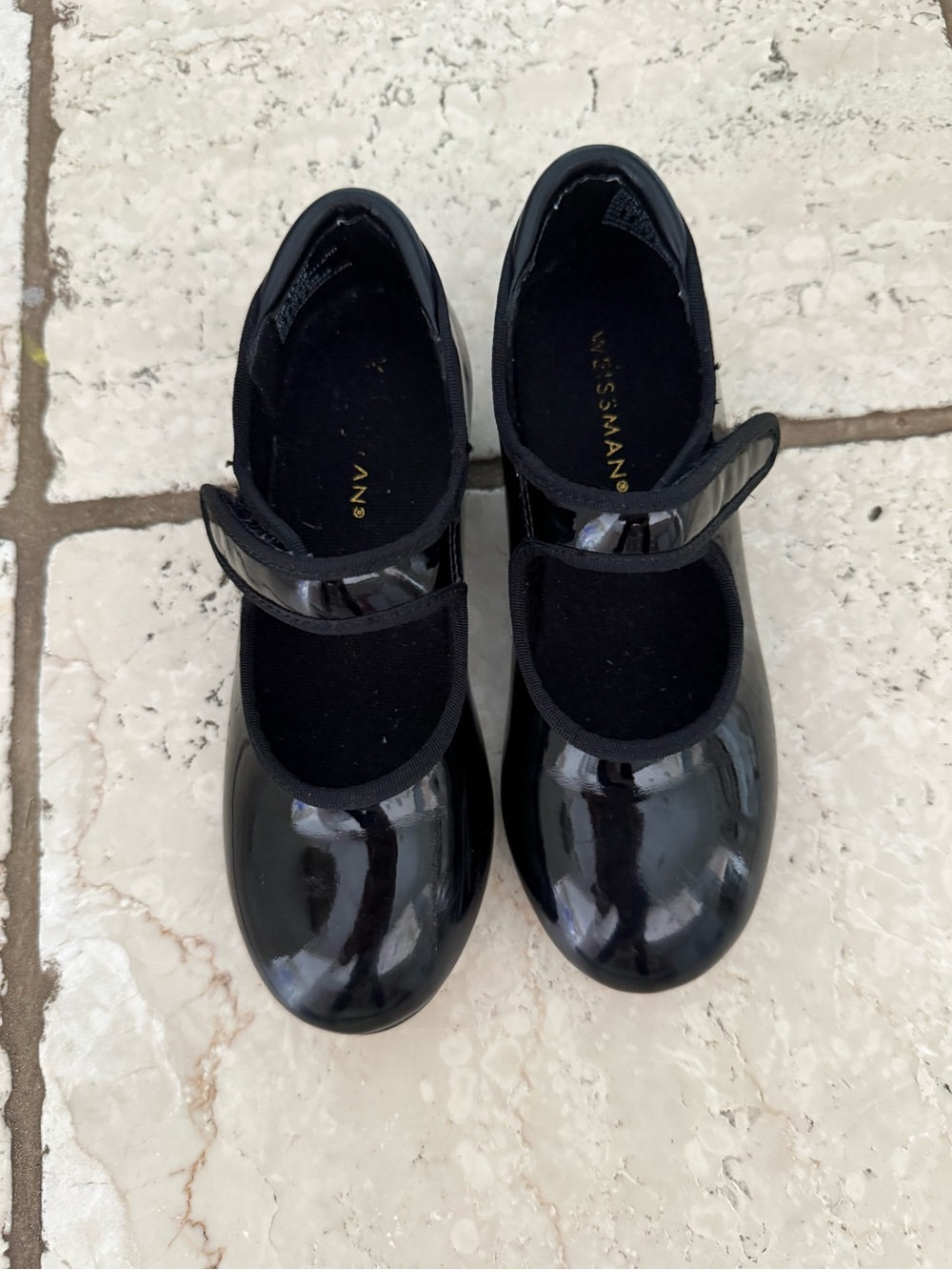 Girls’ tap shoes